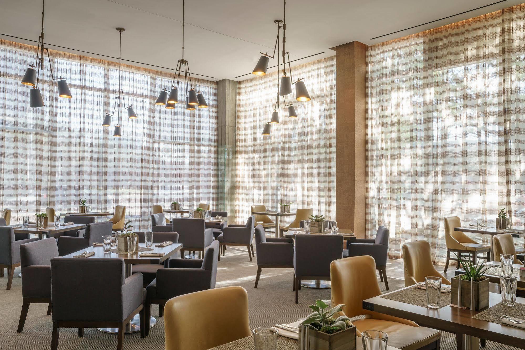 Hyatt Regency Houston Galleria Bagian luar foto
